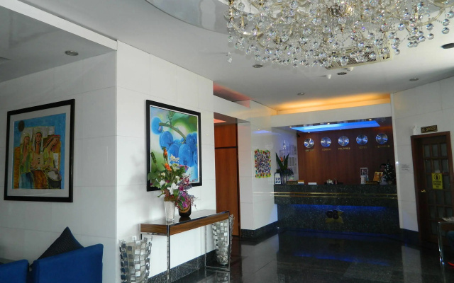 Blueberry Tourist Hotel