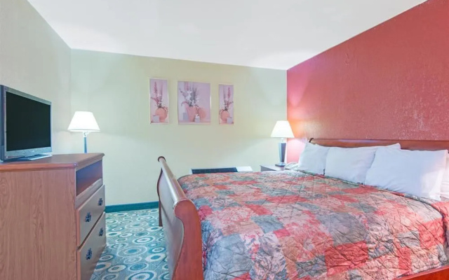 Days Inn Opelika
