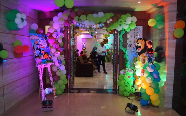 Hotel Shivoy Grand