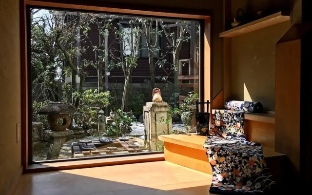 Hananobou Bettei
