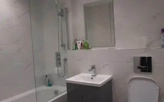 Newly Built Modern 1-bed Apartment in Slough