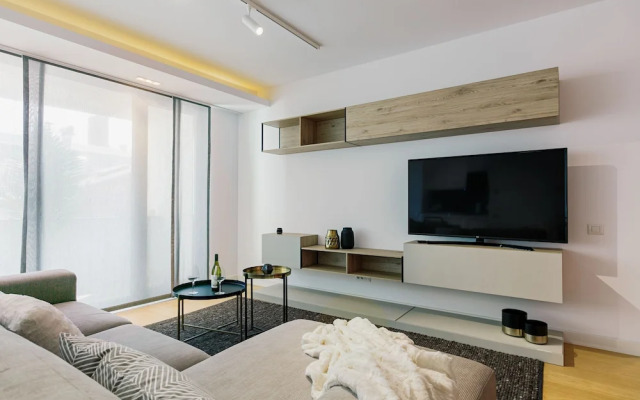 Vernescu Luxury Residence