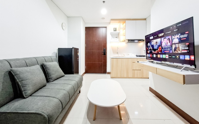 White Tone 2Br At Springwood Residence Tangerang