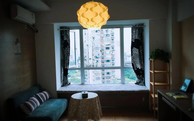 Qingfengxiaozhu Hotel