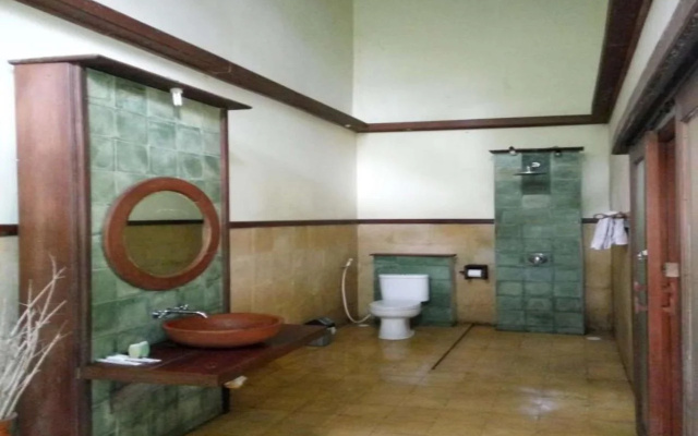 Imah Seniman Hotel