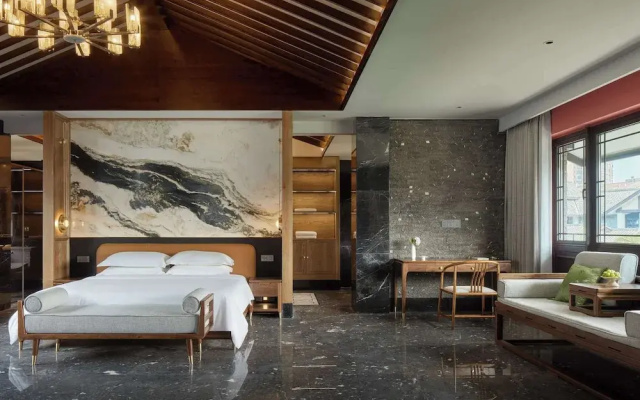Moonrise Hotels & Resorts