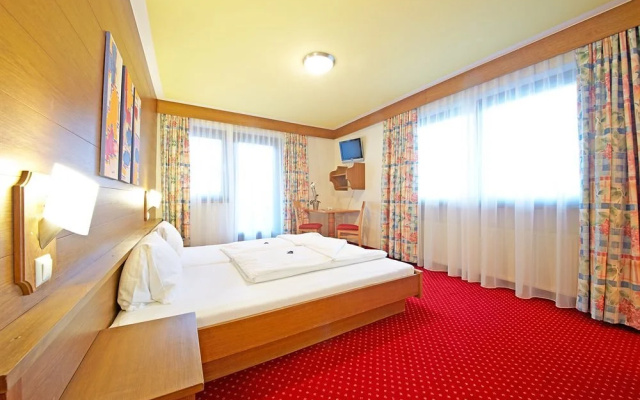 Bike-Hotel Heli's B&B