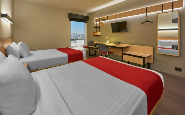 City Express Plus by Marriott Ciudad de México Mundo E