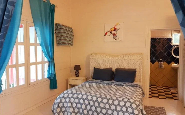 Rosa Lodge