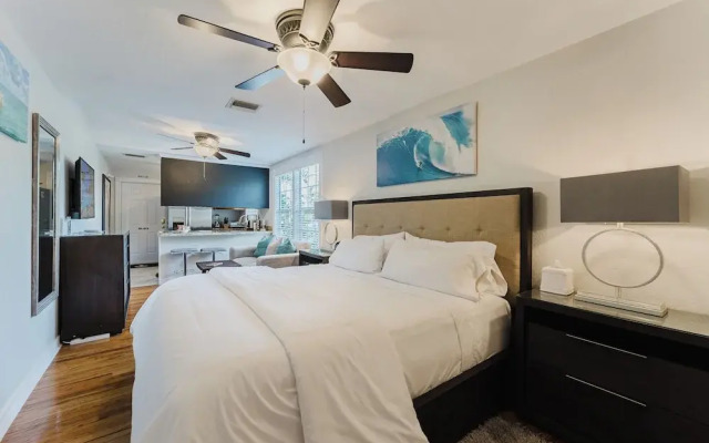 Nola Apartment