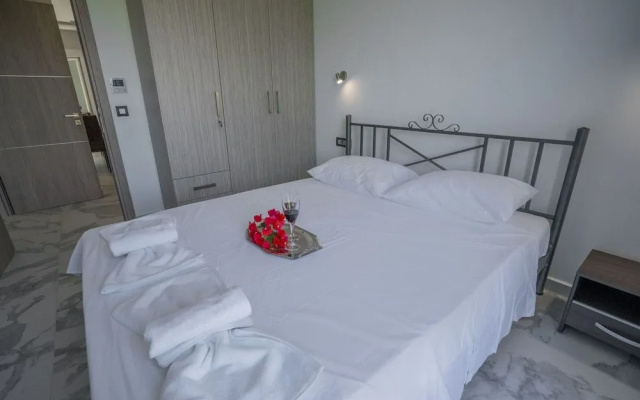 Katsaros Deluxe Apartments II
