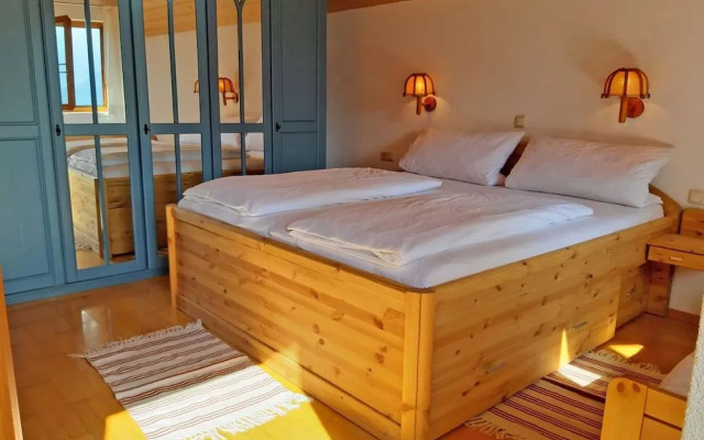 Charming Mansion Near Ski Area In Burserberg