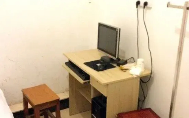 Jixiang Apartment