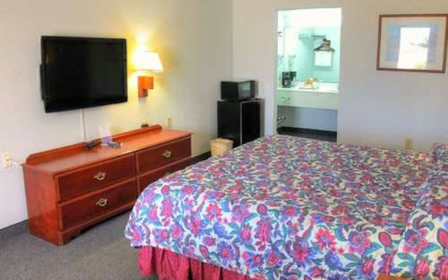 Regency Inn & Suites