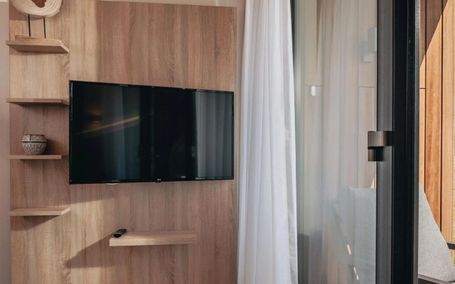 Modern tiny house with dishwasher, beach at 500m