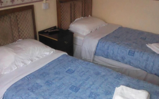 The Sneyd Arms Hotel