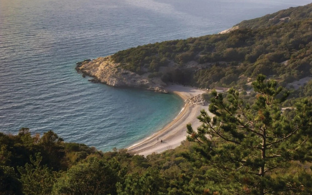 Beautiful Apartment in Cres With Wifi and 1 Bedrooms