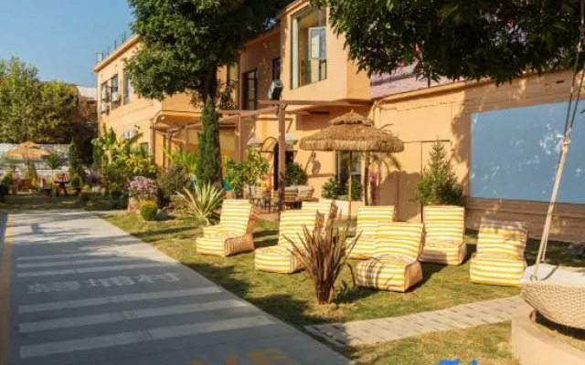 Wild Luxury Hotel