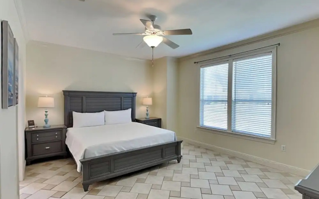 Corner Castle by Southern Vacation Rentals