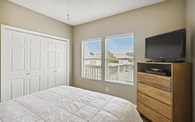 Sandpiper Cove 9214 2 Bedroom Condo by RedAwning