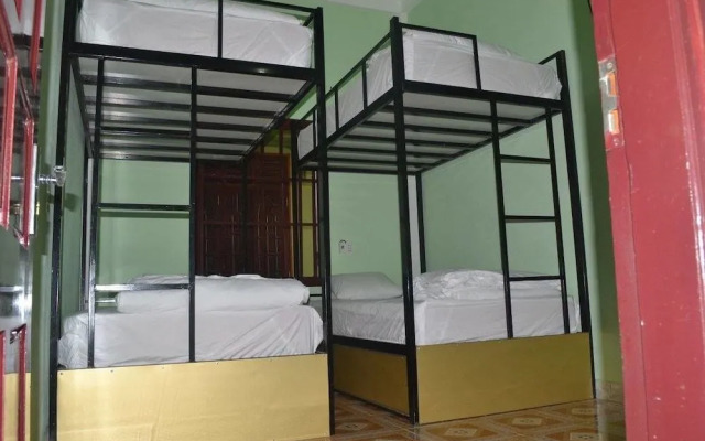 Village House Hostel