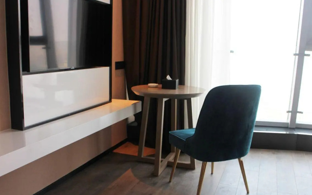 Grace Select Hotel