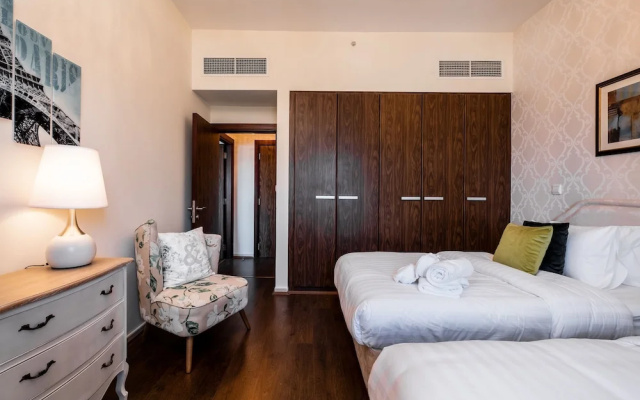 Maison Privee - Executive
