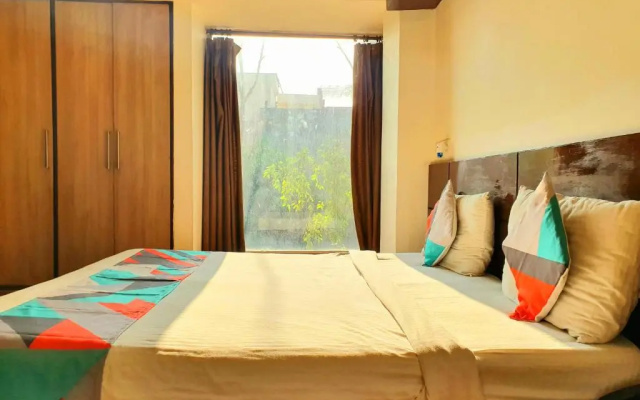 Merriment Alpha Hotel At Noida