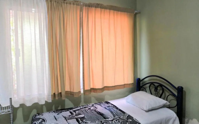 Hostal Maple