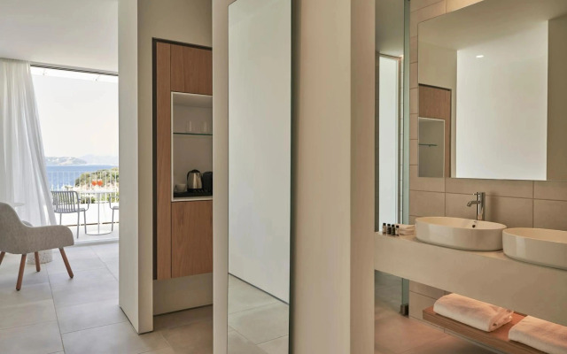 Radisson Resort Plaza Skiathos