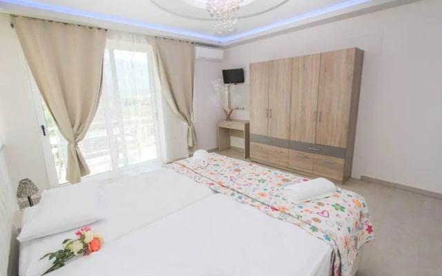 Villa Dionysia Apartment A2