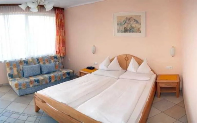 Hotel Ambassador