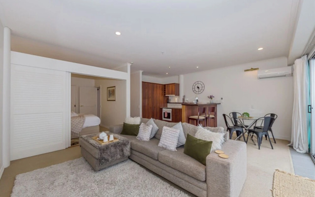 Princes Wharf - Charming 1BR Apartment