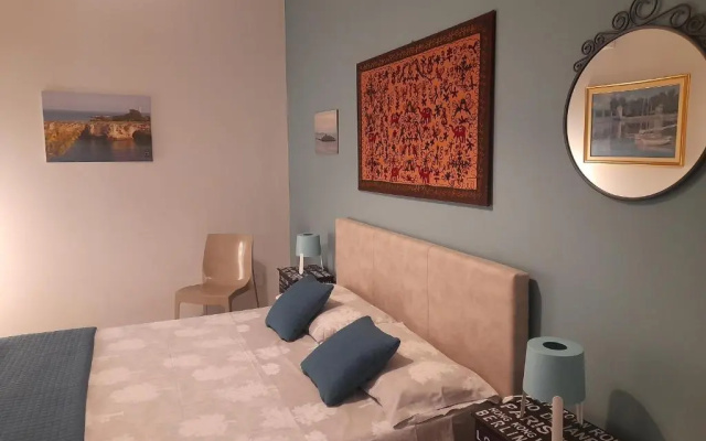 Noto Suite 213