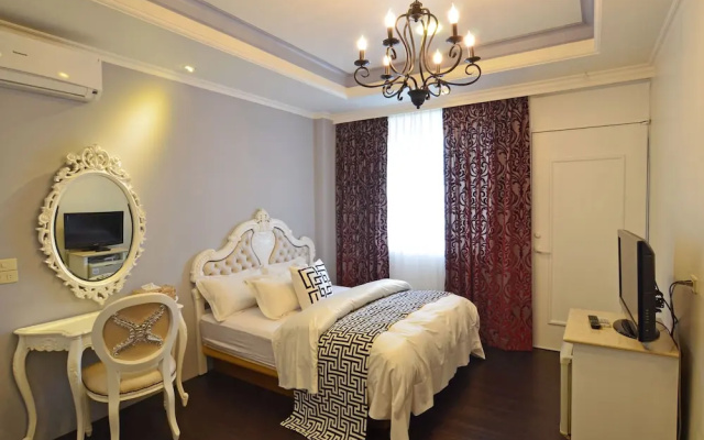 Yunju House