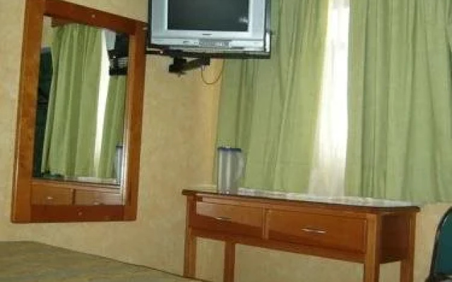 Hotel Del Rio Inn