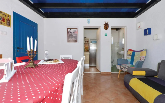 Beautiful Home in Zedno With Wifi and 4 Bedrooms