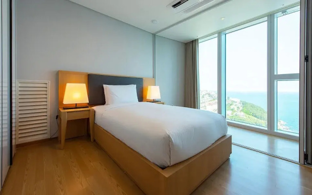 LCT Residence