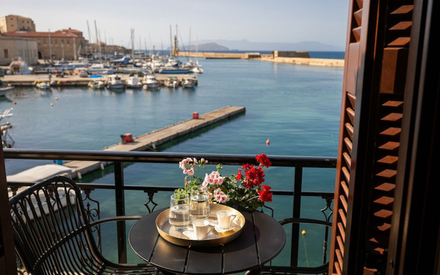 3 Sails - 2BR on Venetian Harbour