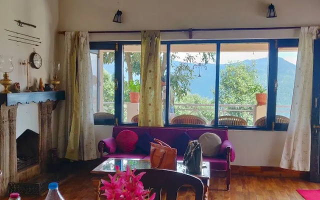 Seclude Arthouse - Uttarakhand