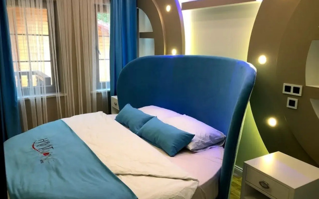 Hayat Rose Hotel