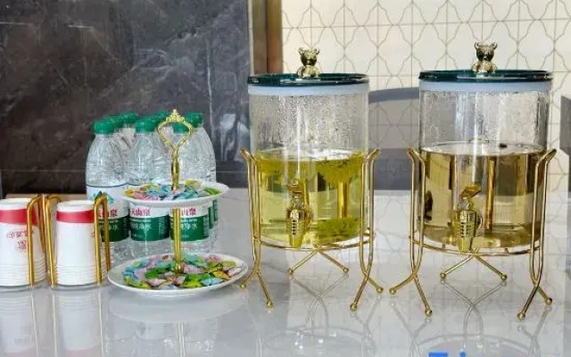 Jiang  Le　Joyful Hotel