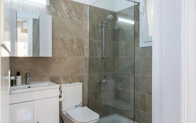 Vibe - 1 BR APt & Balcony in Larnaca