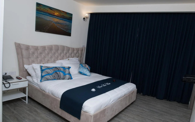 Sur La Mer Hotel