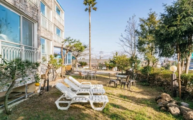 Good Morning House Pension in Seogwipo