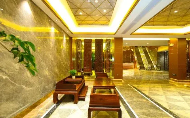 Pula Hotel (Yulin Jincheng Center Pedestrian Street)