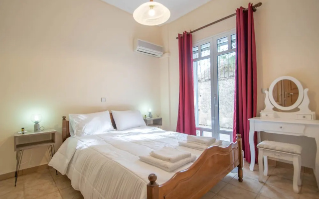 Andelica Holiday Villa