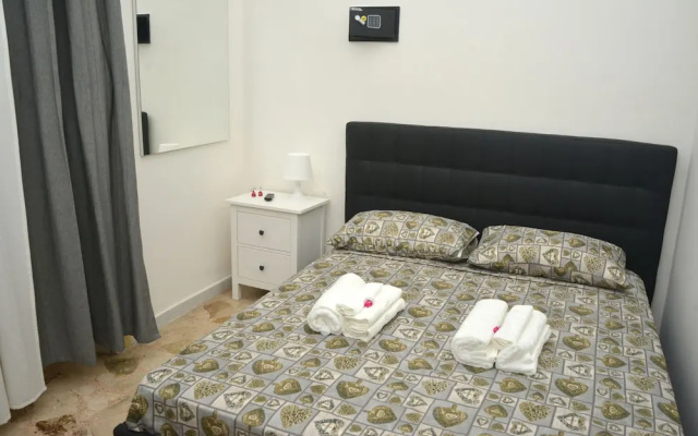 Exclusive House Center