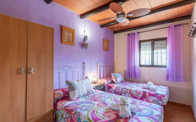 Casa Gonzalez Villanueva de la Concepcion by Ruralidays