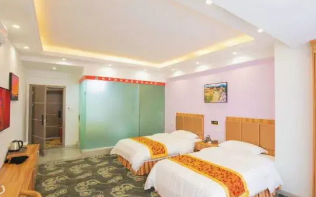 Longli Yuelong Kangji Resort Hotel
